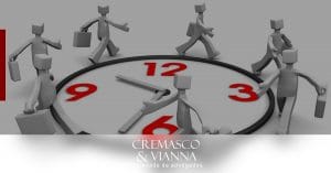 É válida norma coletiva que prevê registro apenas de horas extras